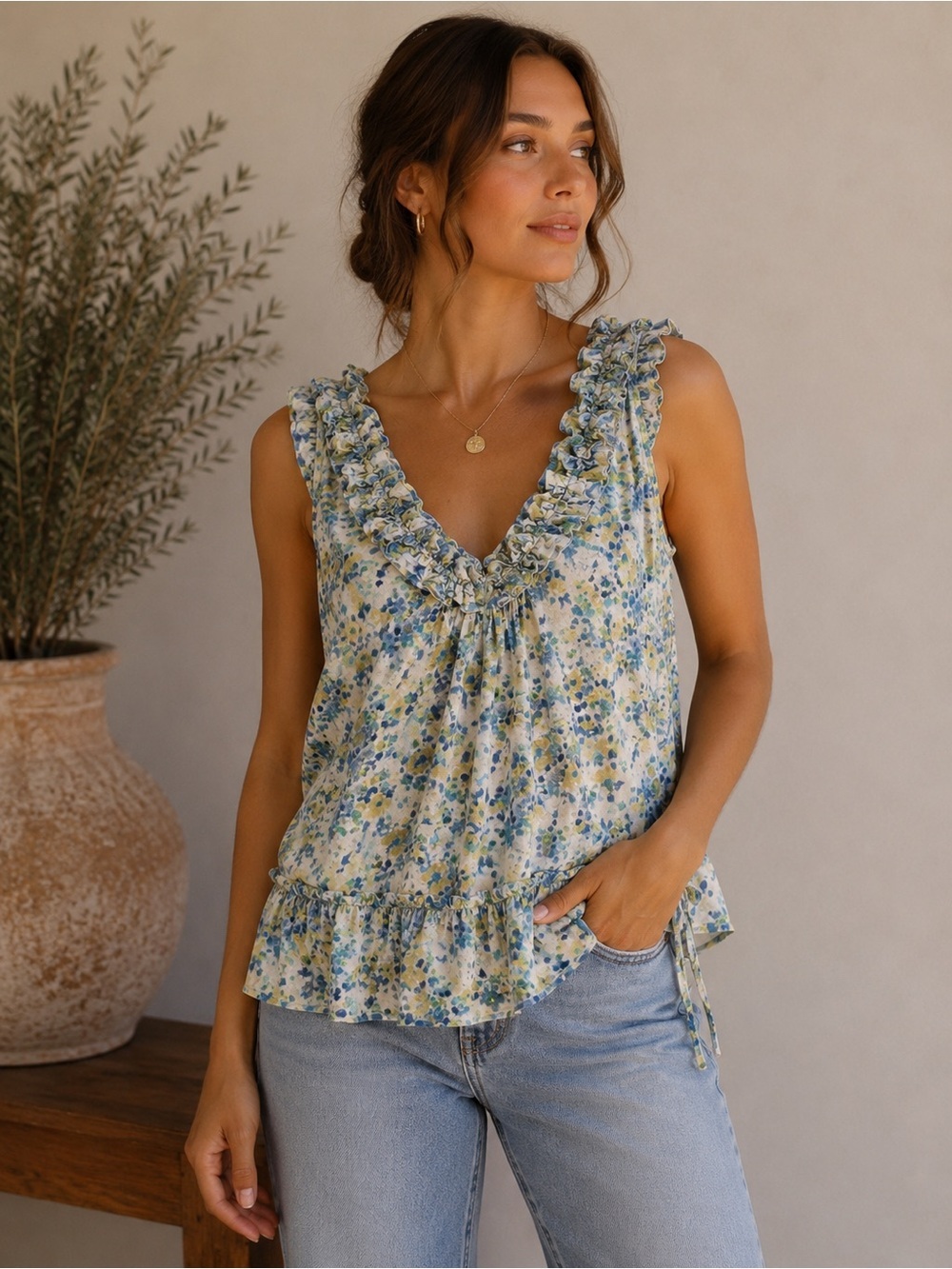 Jessica Simpson Blue and Yellow Floral Ruffle Sleeveless Blouse Size M Romantic